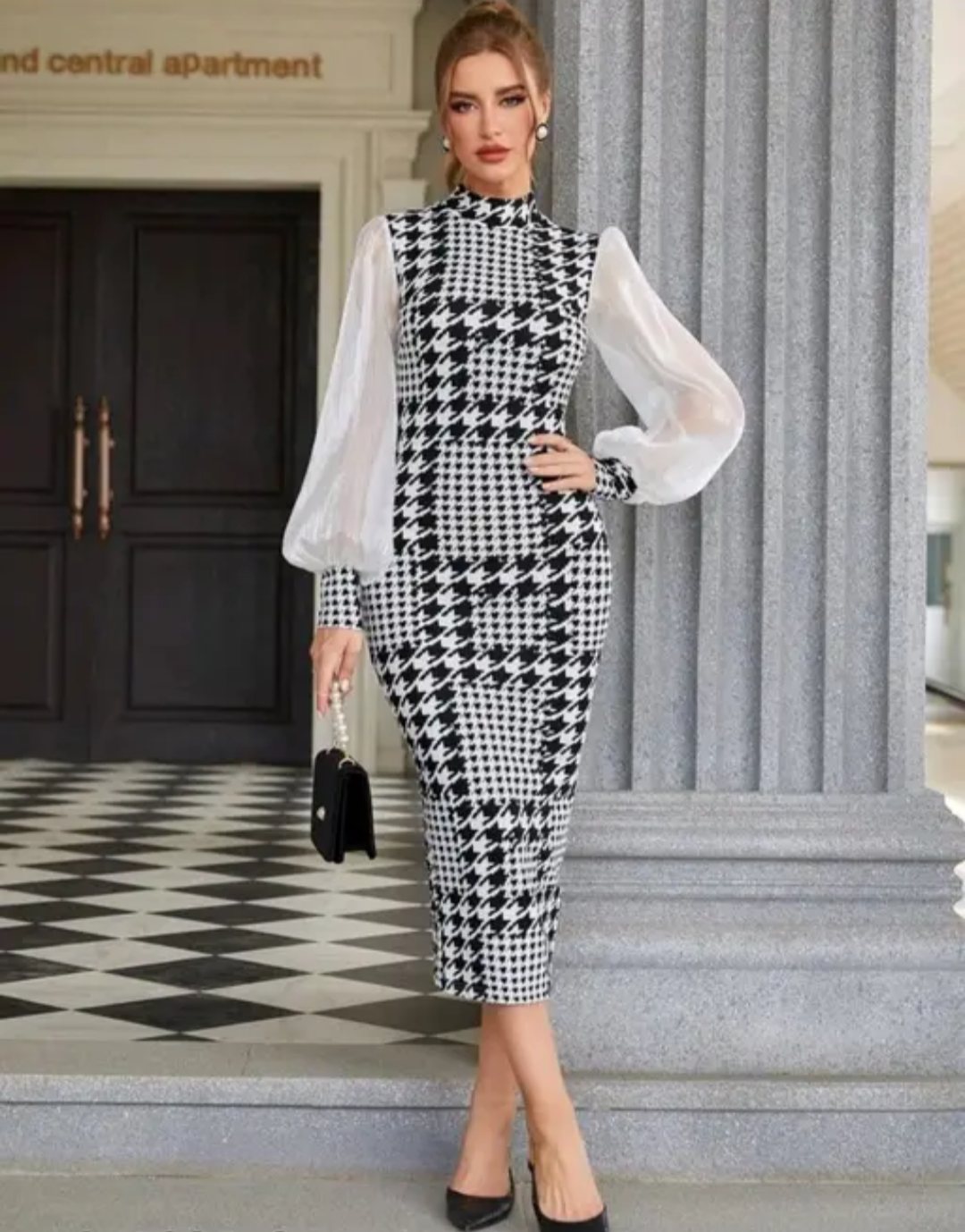 NEW STYLISH BOLLYWOOD NORA

STYLE DRESS